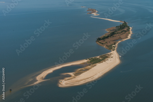 Fototapeta Naklejka Na Ścianę i Meble -  Potomac River