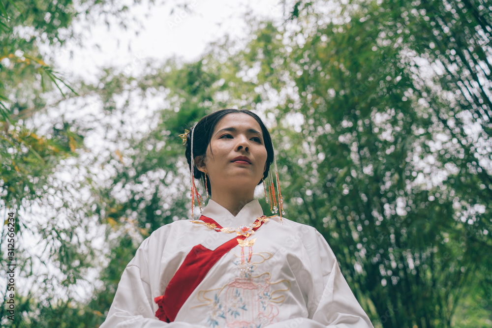 Chinese woman in traditional Han clothing Chinese woman in traditional Han clothing