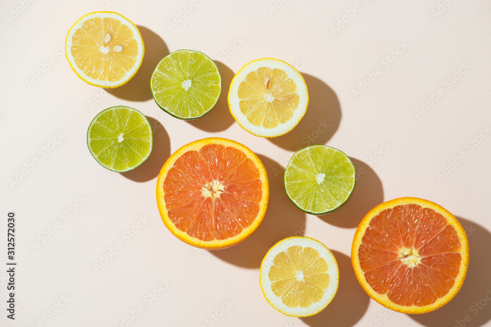 Fruits reach in vitamin C Fruits reach in vitamin C