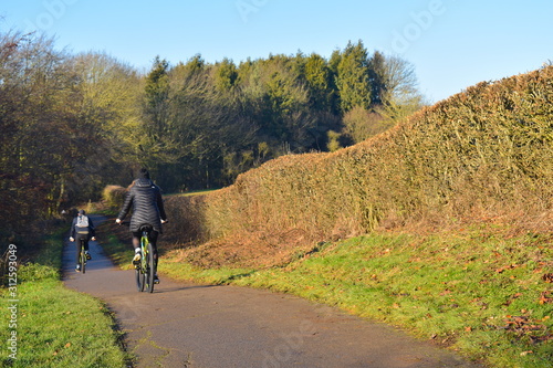 Cycling along Rutland water reservoir, a fantastic nature reserve managed by Leicestershire and Rutland Wildlife Trust, home to Rutland Osprey Project, one of the largest artificial lakes in Europe