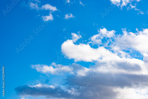 Fototapeta Naklejka Na Ścianę i Meble -  Blue sky with white clouds