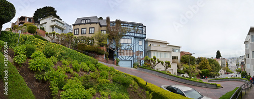 Photos Famous Lombard Street, San Francisco, California, USA