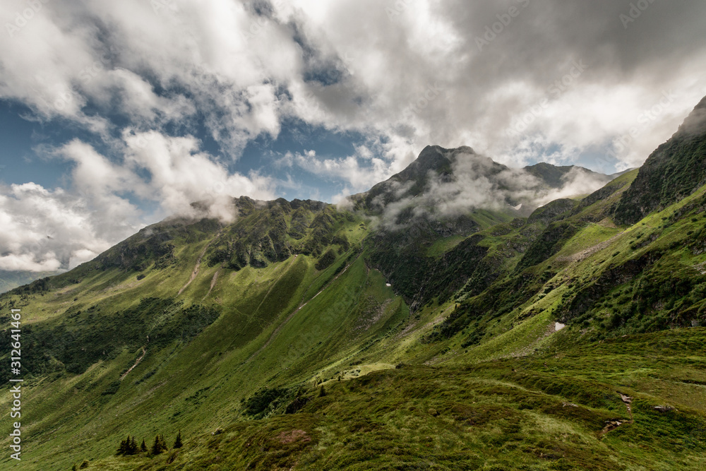 Wolkenstimmung in den Alpen