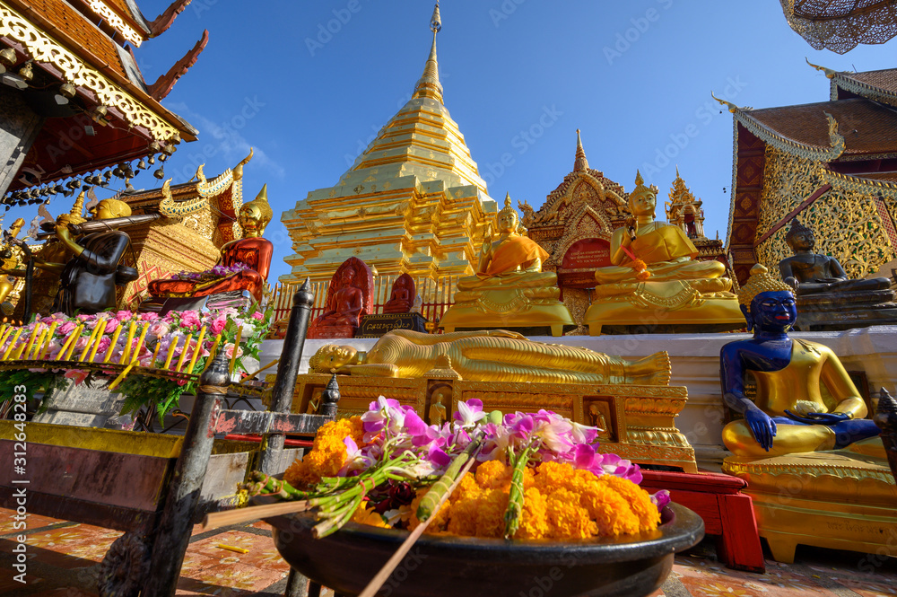 Obraz premium Temple de Doi Suthep