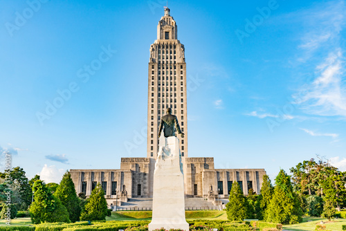 Wallpaper Mural Louisiana State Capitol Building in Baton Rouge