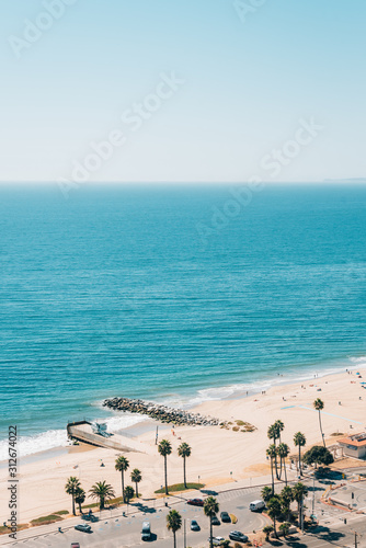 View of the Pacific Coast in Pacific Palisades, Los Angeles, California