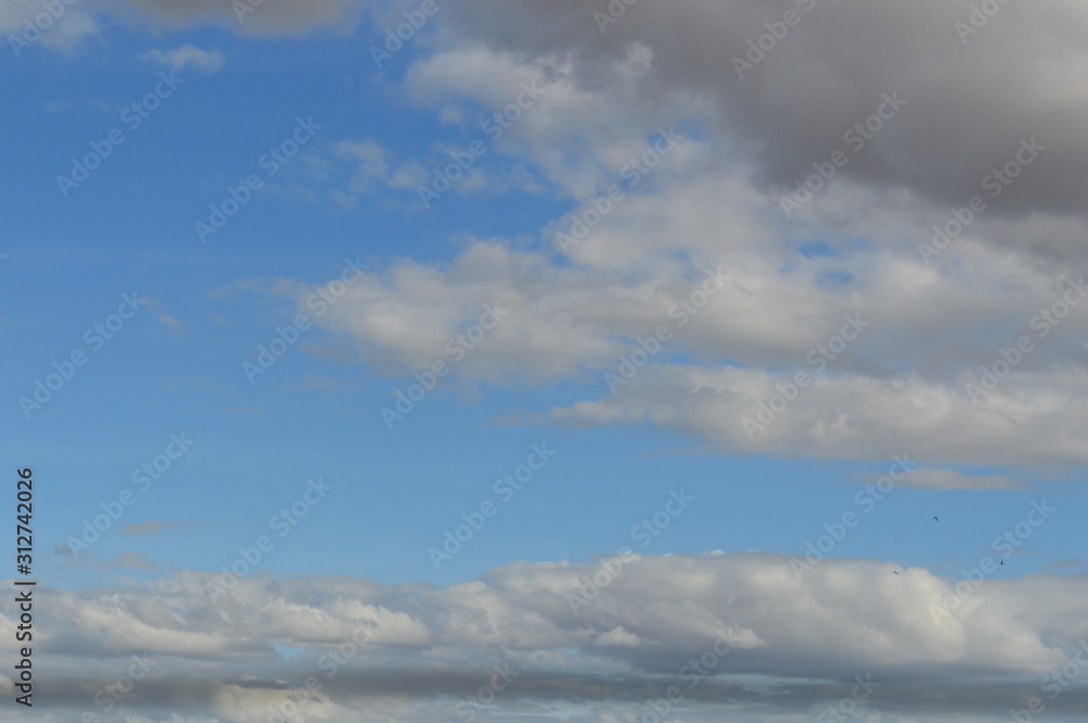 Clouds in the blue sky Clouds in the blue sky