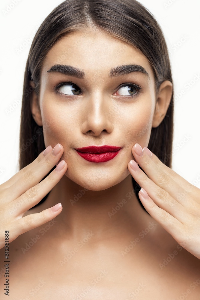 Obraz premium beautiful woman bare shoulders clean skin