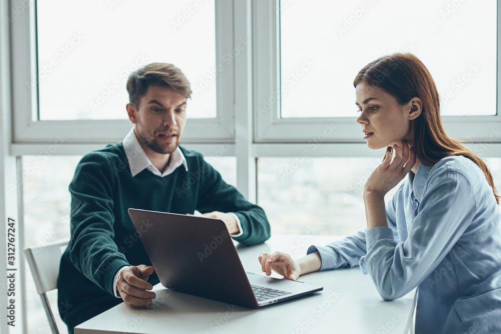 business people working in office business people working in office