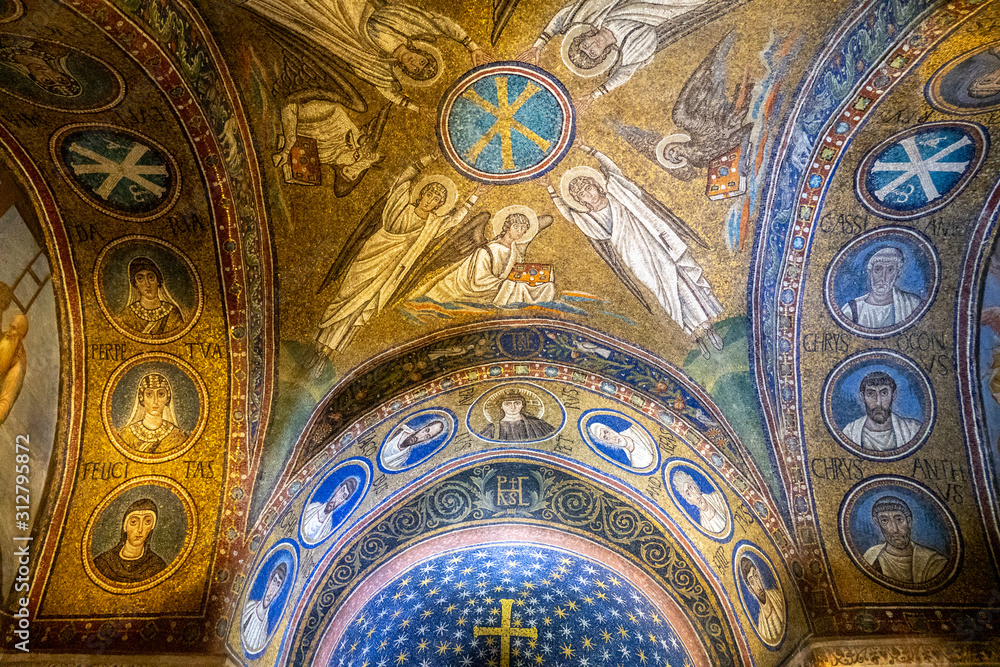 Museo e Cappella Arcivescovile di S. Andrea, Ravenna