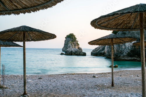 Fototapeta Naklejka Na Ścianę i Meble -  umbrellas on the beach,  parga, greece