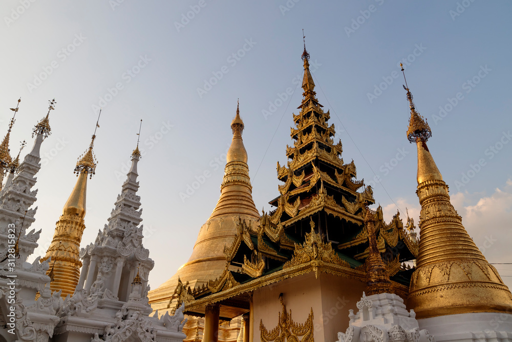 Shwedagon Pagoda in Yangon, Myanmar 