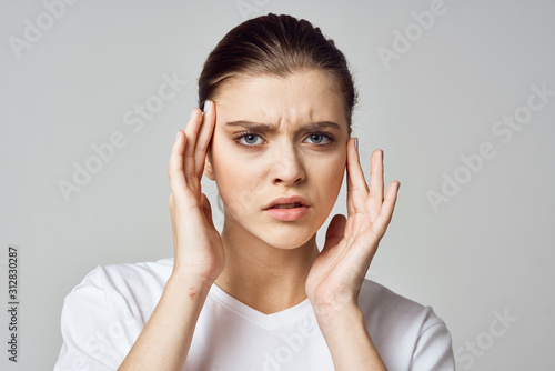 Wallpaper Mural young woman with headache Torontodigital.ca