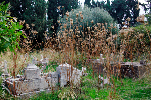 verlassener griechisch-orthodoxer Friedhof