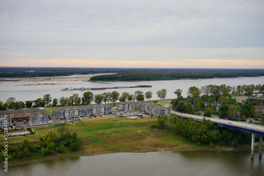 Obraz premium Memphis downtown and riverfront building, State of Tennessee
