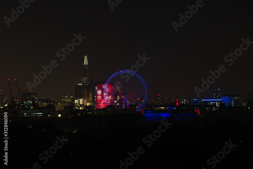 London city night sky view © NEWTRAVELDREAMS