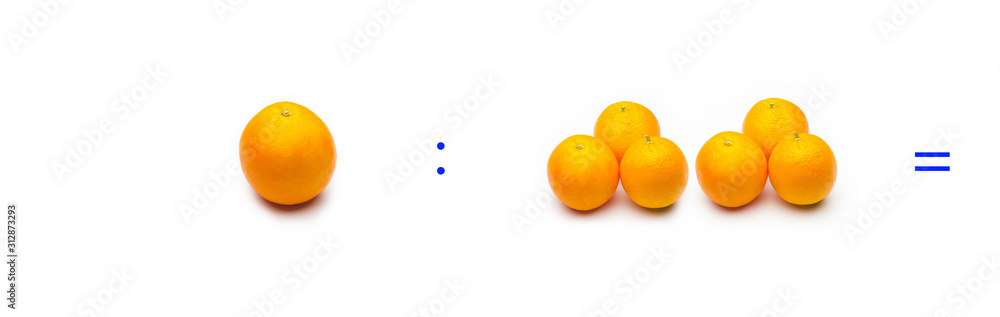 operación simple de división matemática entre naranjas; cálculo matemático operación simple de división matemática entre naranjas; cálculo matemático