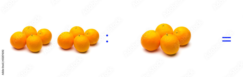 División sencilla entre naranjas, cálculo matemático de división. División sencilla entre naranjas, cálculo matemático de división.