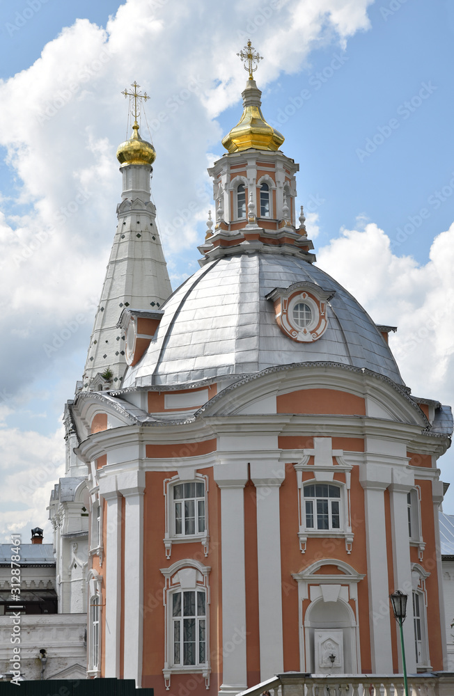 Coupole du monastère de Serguiev Possad, Russie