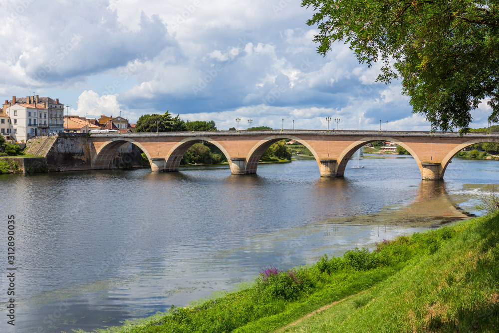 Old bridge of Bergerac