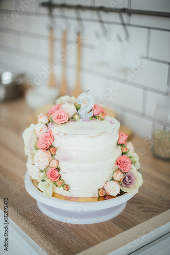birthday cake with flowers