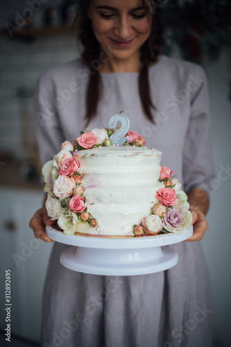 birthday cake with flowers