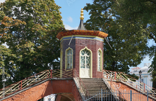 Chinese arbor on the Cross bridge