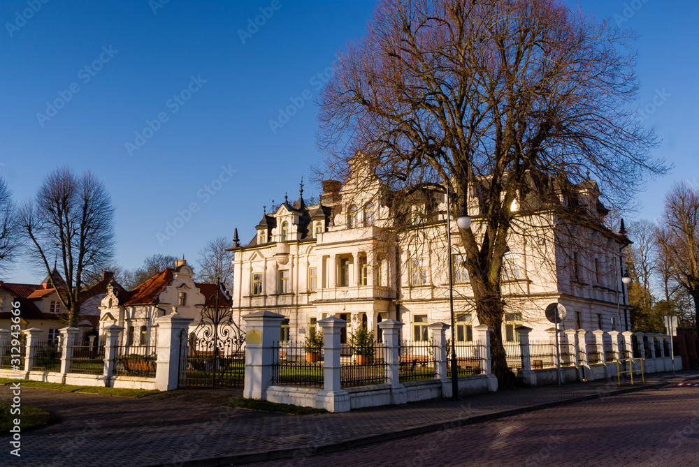  Pałac Buchholtzów, obecnie Liceum Plastyczne, Supraśl, Podlasie, Polska