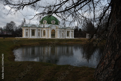 sculpture in kuskovo palace in Moscow