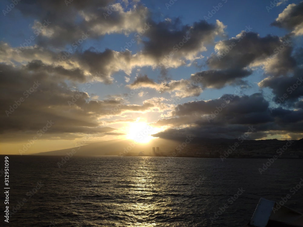 Obraz premium atardecer en canarias