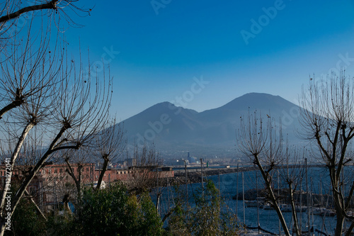 Napoli, Vesuvio visto dagli spalti di Castel dell'Ovo