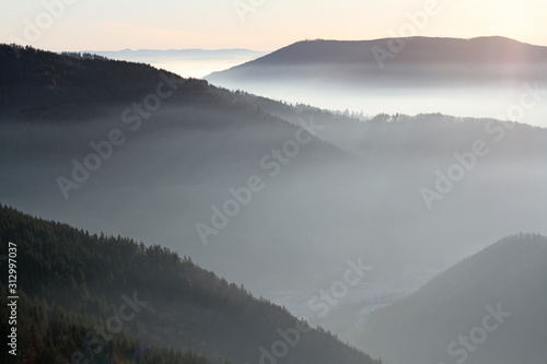 Dunst und Nebel über dem Schwarzwald