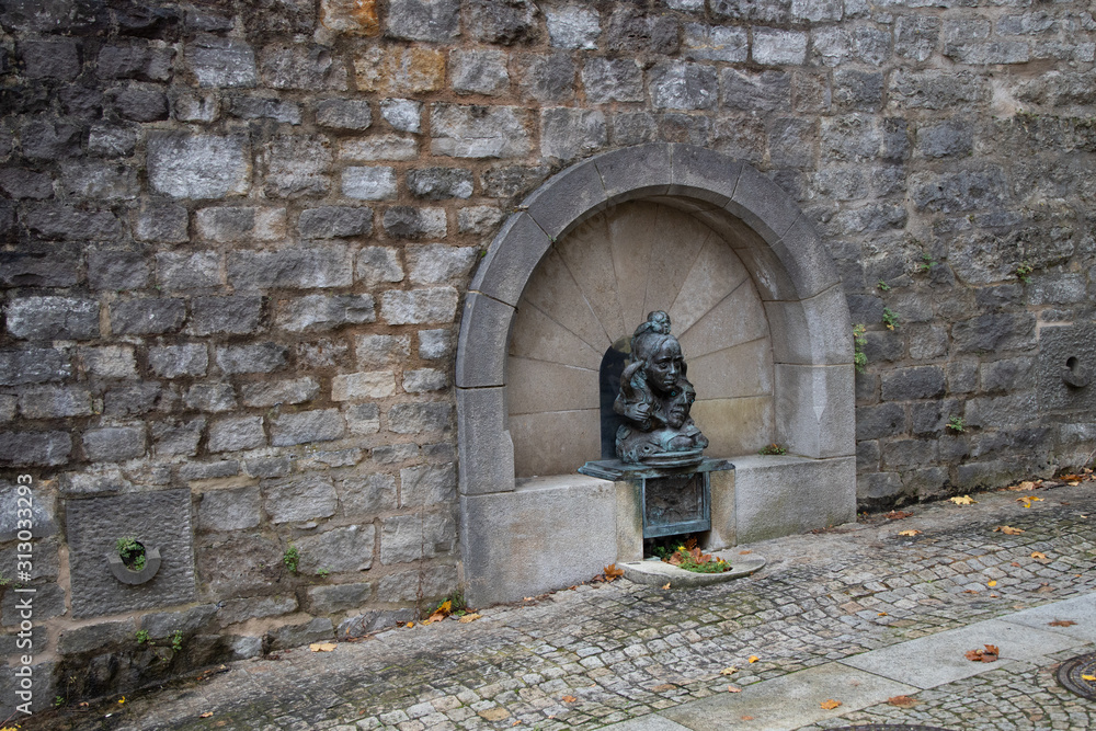 Grotesque fountain statues Grotesque fountain statues
