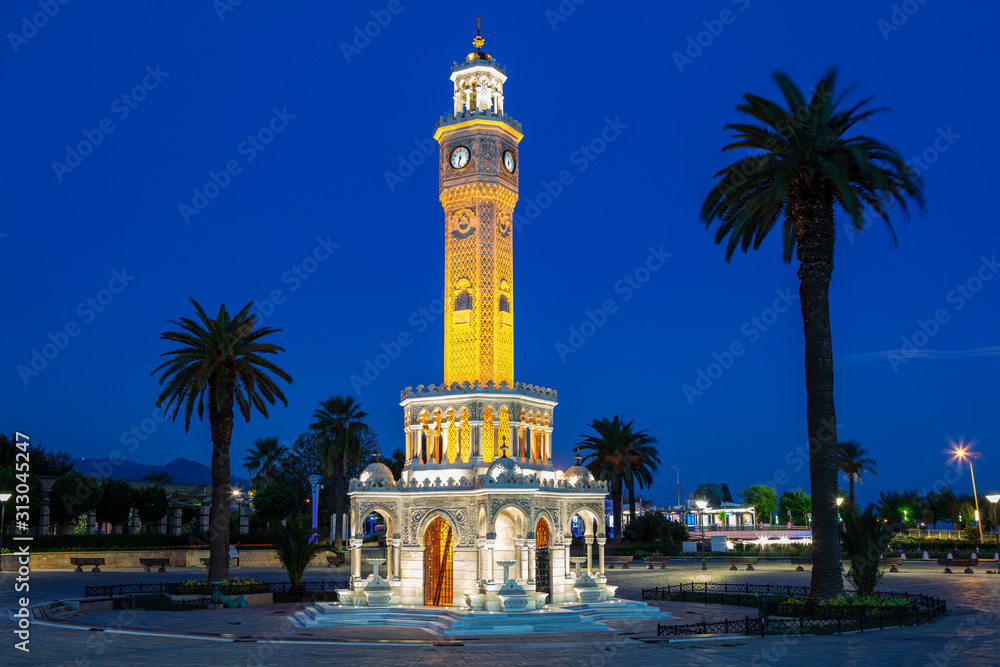 Fototapeta premium Izmir clock tower. The famous clock tower became the symbol of Izmir