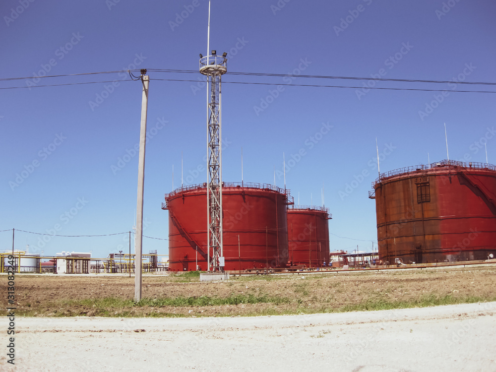 Tank the vertical steel. Capacities for storage of oil products Tank the vertical steel. Capacities for storage of oil products