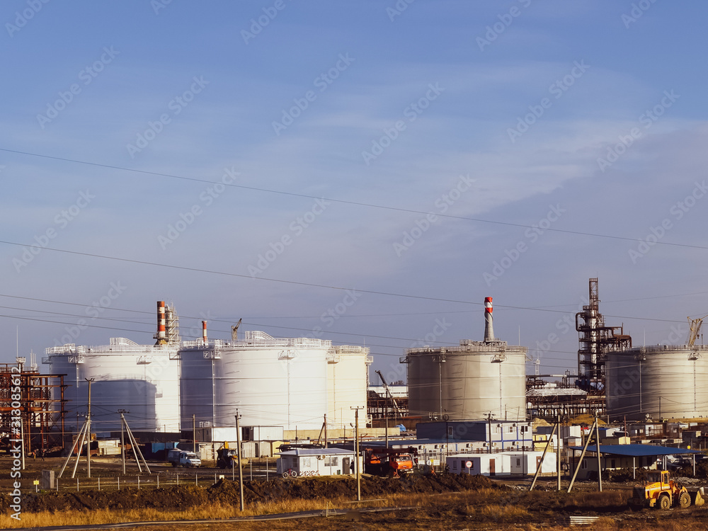Tank the vertical steel. Capacities for storage of oil, gasoline, kerosene, the diesel and other liquids. Tank the vertical steel. Capacities for storage of oil, gasoline, kerosene, the diesel and other liquids.