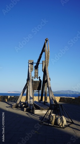 catapulte et rempart, Alghero, Sardaigne, Italie