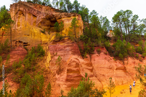 Konstfotografi Unique red and orange hills in the province of Languedoc - Roussillon, France