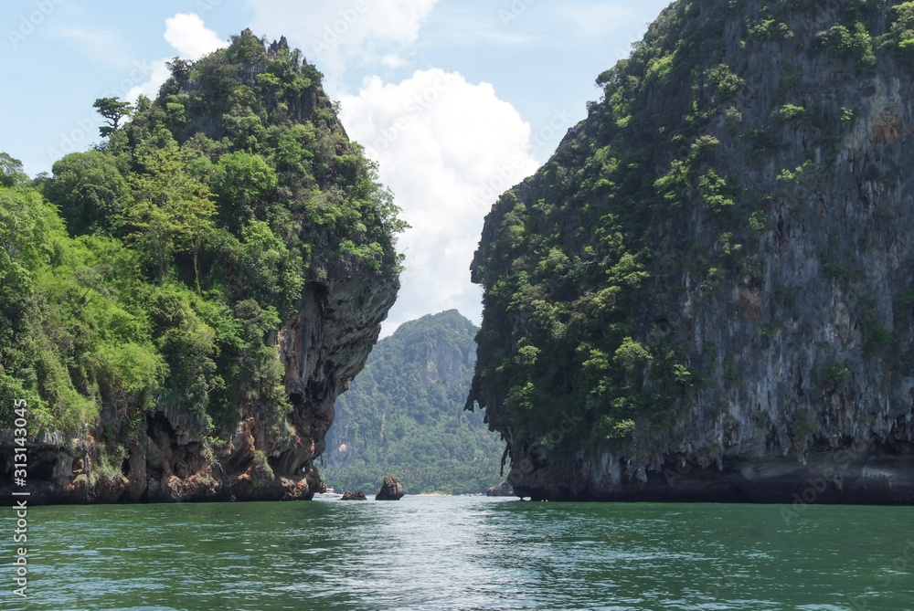 The beautiful island of the Thai sea for relaxation