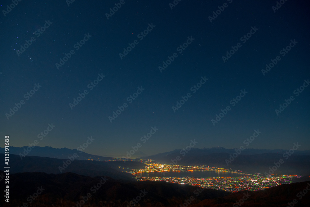 【夜景】高ボッチ高原から望む富士山と諏訪湖　秋