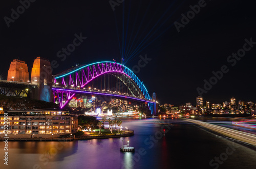 Harbour Bridge Sydney Vivid © Susanne Warlich