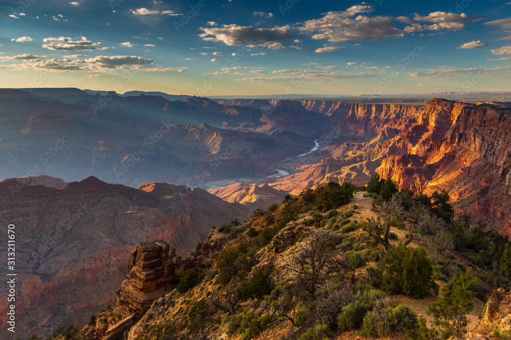 Fototapeta premium The Colorado River Through the Grand Canyon, Arizona, USA.