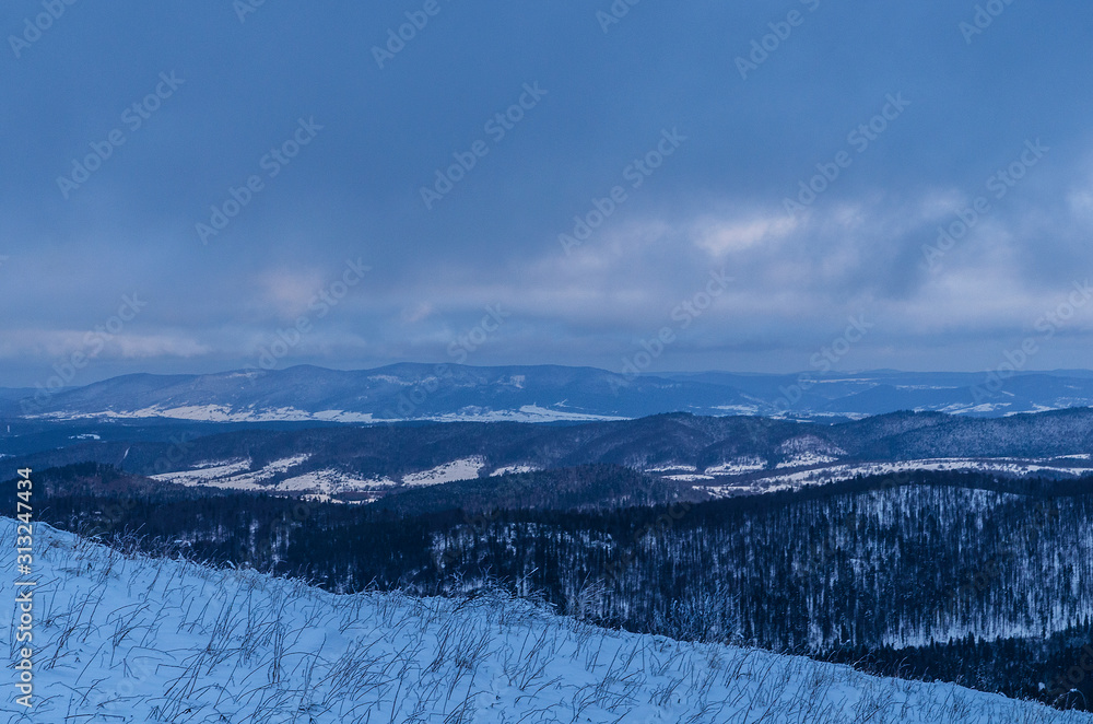 Panorama z Bukowego Berda Bieszczady 