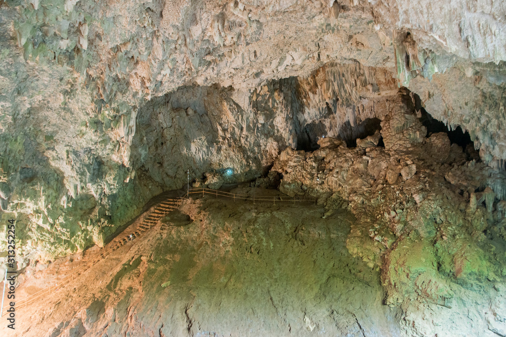 THAILAND MAE SAI THAM LUANG CAVE