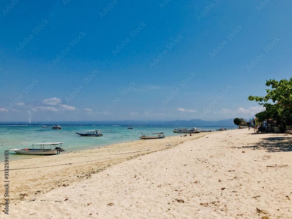 Beach Nusa Lembongan