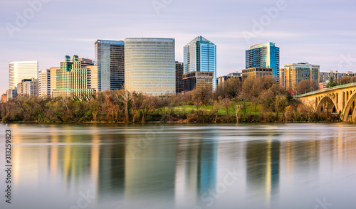 Rosslyn, Arlington, Virginia, USA Skyline © SeanPavonePhoto