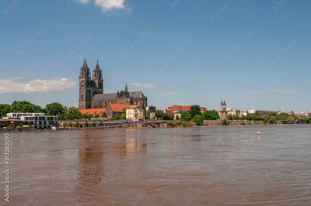 Obraz premium Huge flooding of Elbe river in downtown of Magdeburg, city center, Magdeburg, Germany, in June of 2013