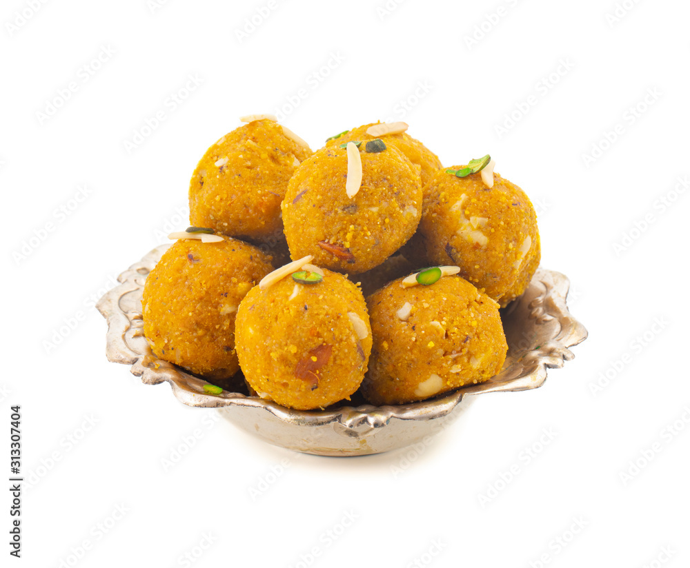 Indian Traditional Winter Sweet Food Methi Laddu Also Know as Methi Ke Laddu or Fenugreek Laddu Made From Fenugreek Seeds, Ginger, Saunf And Jaggery Indian Traditional Winter Sweet Food Methi Laddu Also Know as Methi Ke Laddu or Fenugreek Laddu Made From Fenugreek Seeds, Ginger, Saunf And Jaggery