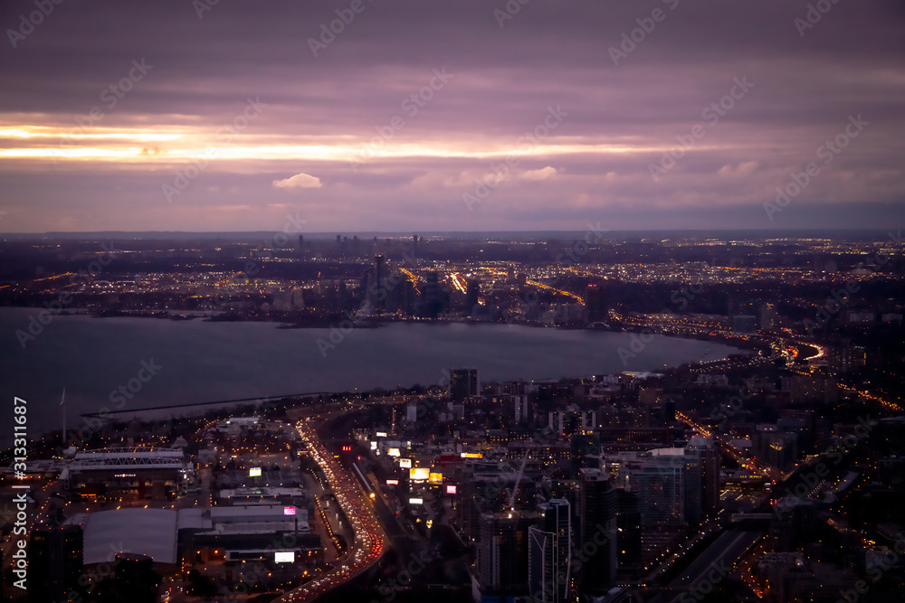 Fototapeta sunset of the city