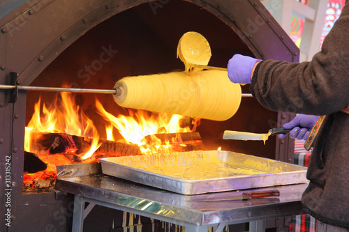 Obraz na płótnie Sakotis or raguolis,  branchy pastry, cooked on open fire